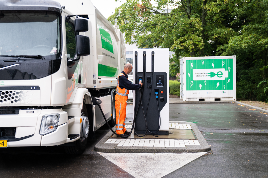 Bericht Wat betekenen de stijgende elektriciteitsprijzen voor de businesscase van e-trucks? bekijken